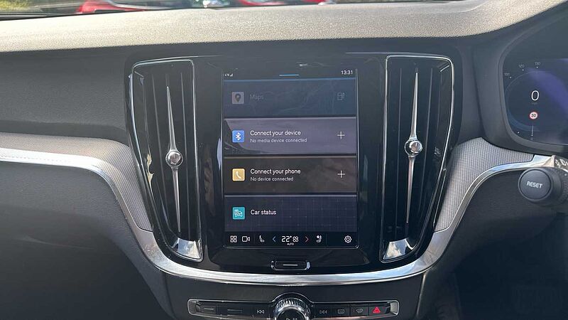 Volvo V60 Plus, T6 AWD Plug-in hybrid, Electric/Petrol, Dark