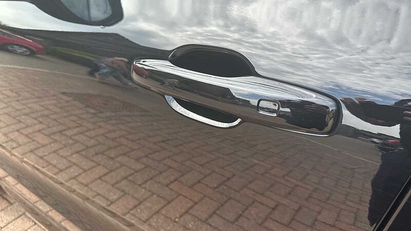 Volvo XC60 Ultra, B5 AWD Mild hybrid, Petrol, Dark