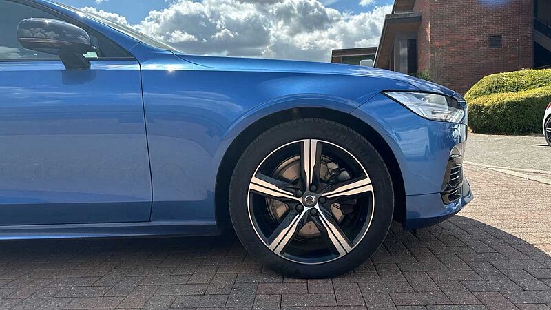 Volvo S90 T8 AWD Twin Engine R-Design Plus Automatic