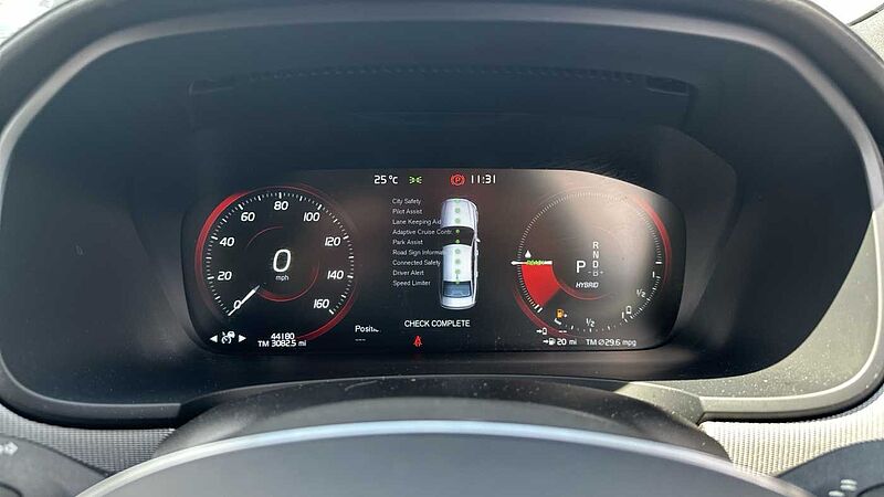 Volvo S90 T8 AWD Twin Engine R-Design Plus Automatic