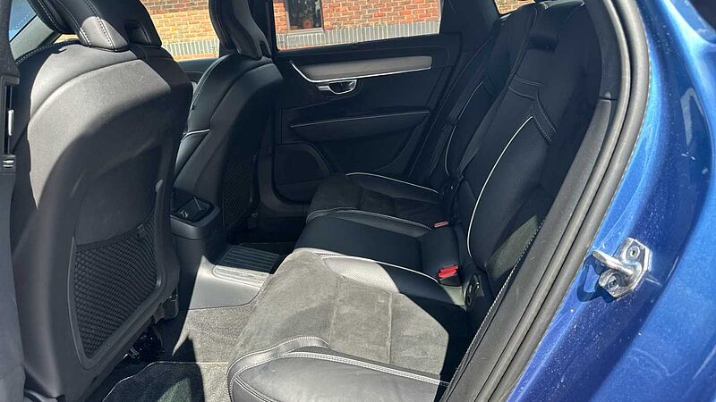 Volvo S90 T8 AWD Twin Engine R-Design Plus Automatic