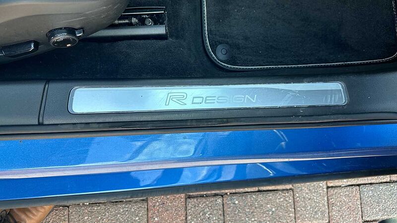 Volvo S90 T8 AWD Twin Engine R-Design Plus Automatic