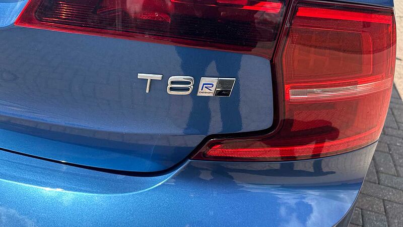 Volvo S90 T8 AWD Twin Engine R-Design Plus Automatic