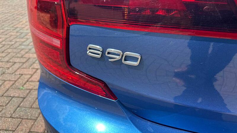 Volvo S90 T8 AWD Twin Engine R-Design Plus Automatic