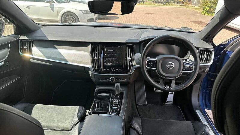 Volvo S90 T8 AWD Twin Engine R-Design Plus Automatic