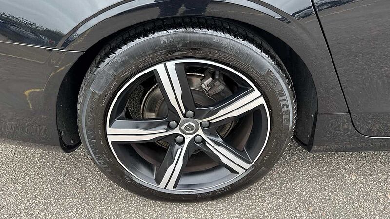 Volvo S90 D4 R-Design Automatic (Winter Pack)