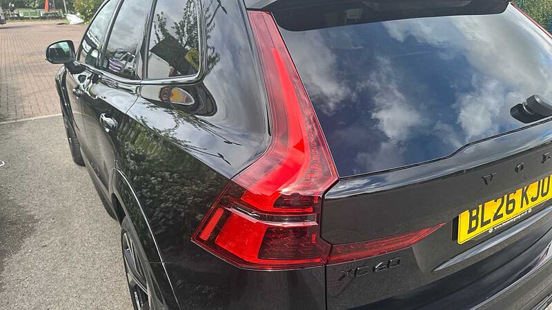 Volvo XC60 Black Edition Ultra, T8 AWD Plug-in hybrid, Electric/Petrol (&pound;9000 SAVING! )