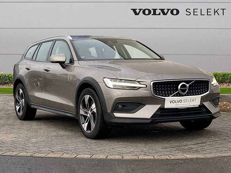 Volvo V60 Cross Country Country, B4 AWD mild hybrid