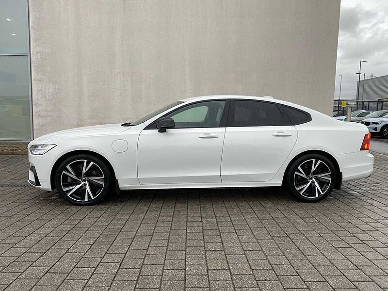 Volvo S90 Recharge R-Design, T8 AWD plug-in hybrid