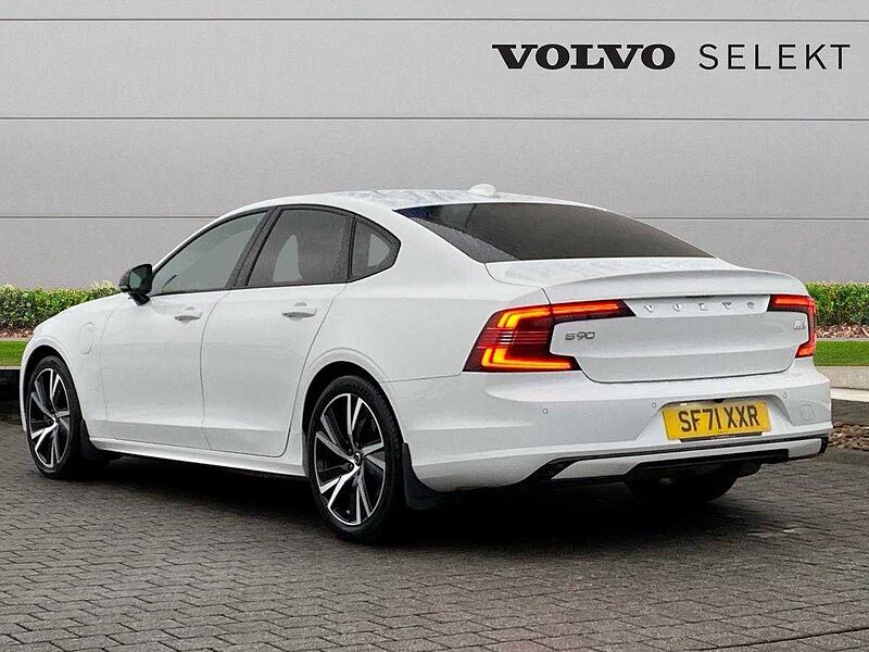 Volvo S90 Recharge R-Design, T8 AWD plug-in hybrid