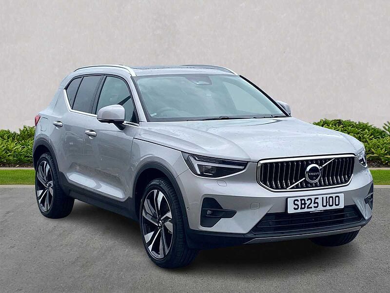 Volvo XC40 2.0 B4P Ultra Dark 5Dr Auto