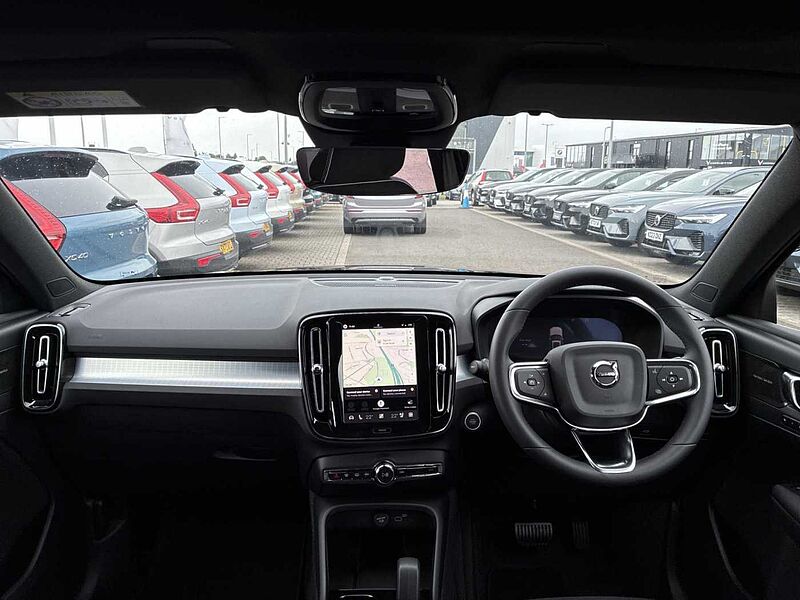 Volvo XC40 2.0 B4P Ultra Black Edition 5Dr Auto