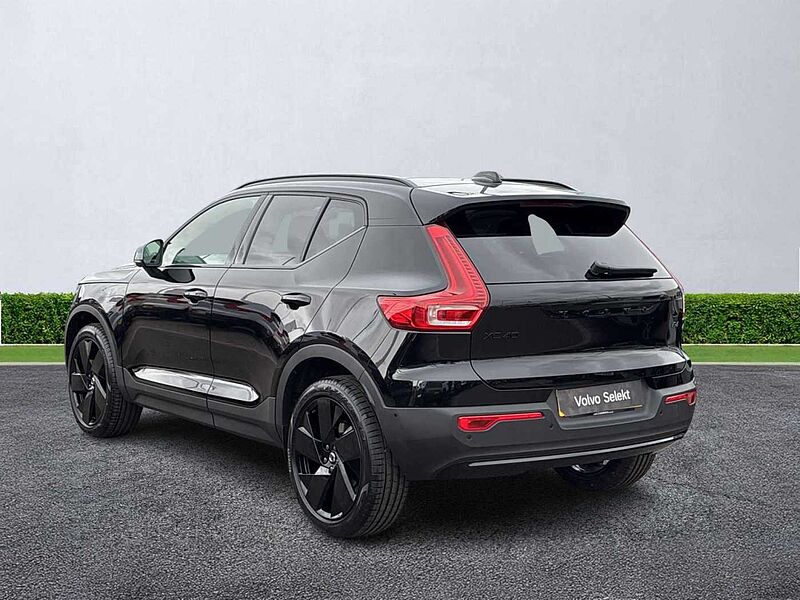 Volvo XC40 2.0 B4P Ultra Black Edition 5Dr Auto