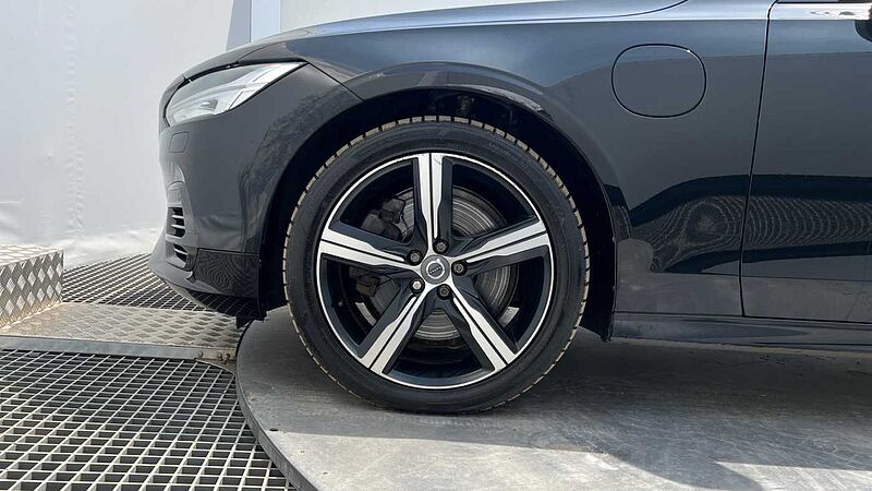 Volvo S90 2.0 T8 [390] Hybrid R DESIGN Plus 4dr AWD Gtron