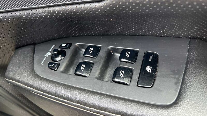 Volvo S90 2.0 T8 [390] Hybrid R DESIGN Plus 4dr AWD Gtron