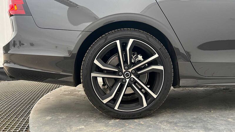 Volvo V90 Volvo  Estate 2.0 T8 [455] PHEV Ultra Dark 5dr AWD Auto