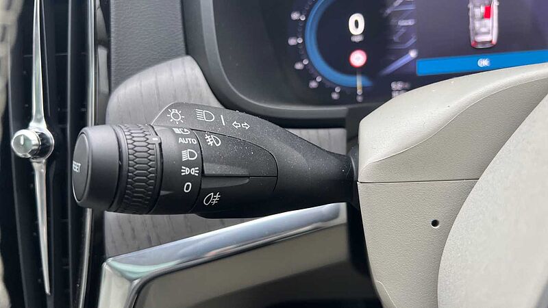 Volvo V90 Volvo  Estate 2.0 T8 [455] PHEV Ultra Dark 5dr AWD Auto