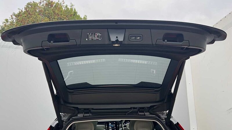 Volvo V90 Volvo  Estate 2.0 T8 [455] PHEV Ultra Dark 5dr AWD Auto