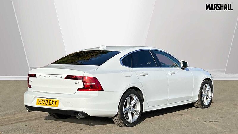 Volvo S90 2.0 D4 Momentum Plus 4Dr Geartronic Saloon