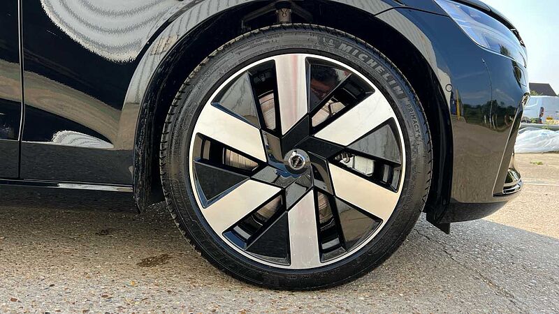 Volvo V60 2.0 T8 [455] Phev Ultra Dark 5Dr AWD Auto Estate