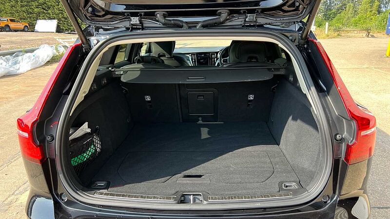 Volvo V60 2.0 T8 [455] Phev Ultra Dark 5Dr AWD Auto Estate