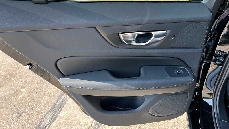 Volvo V60 2.0 T8 [455] Phev Ultra Dark 5Dr AWD Auto Estate