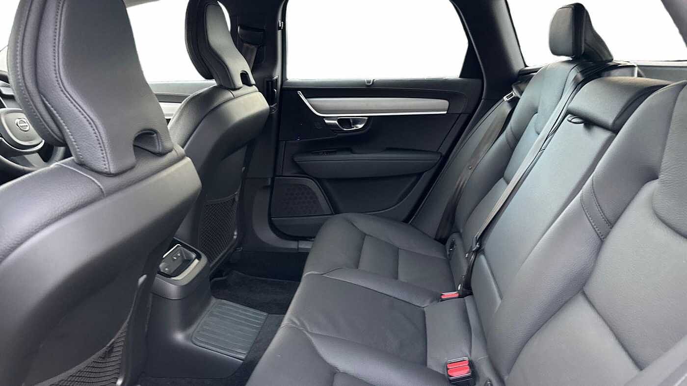 Volvo V90 T6 Plus, AWD Plug-in hybrid, Electric/Petrol, Dark