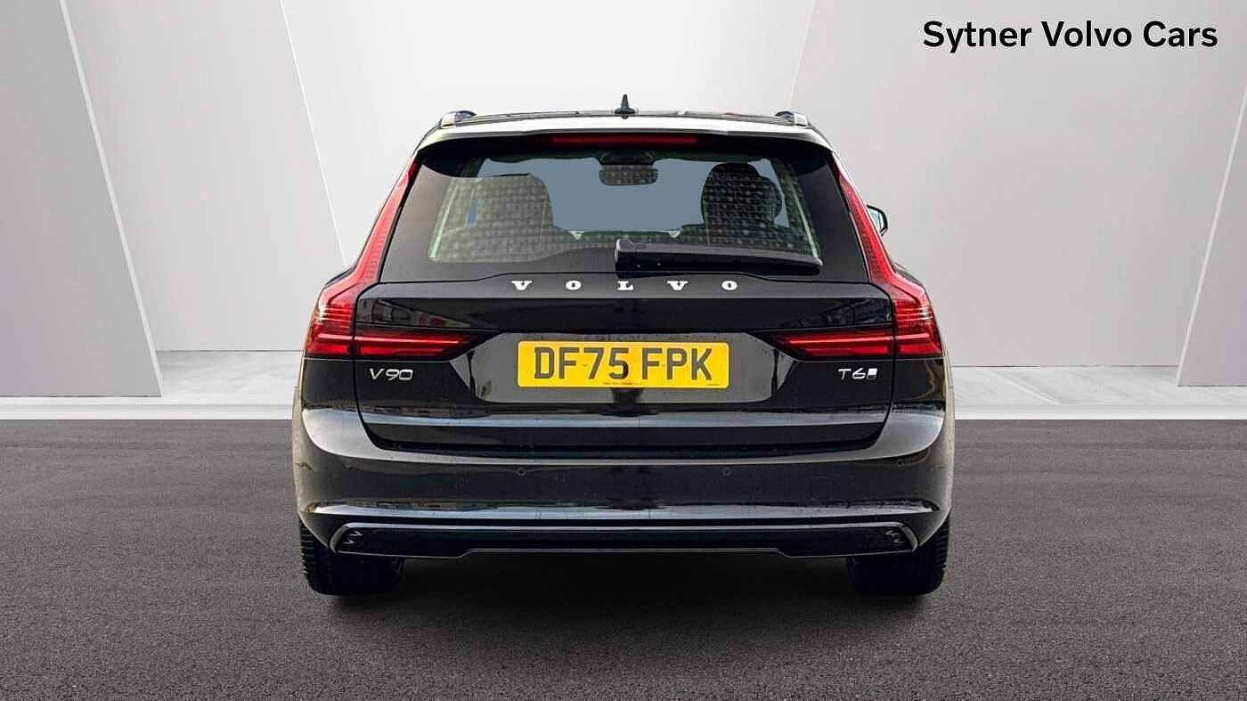 Volvo V90 T6 Plus, AWD Plug-in hybrid, Electric/Petrol, Dark