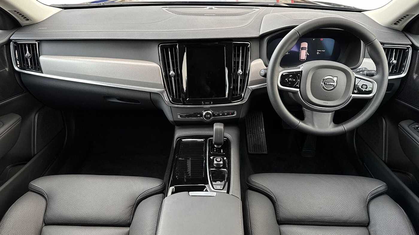 Volvo V90 T6 Plus, AWD Plug-in hybrid, Electric/Petrol, Dark