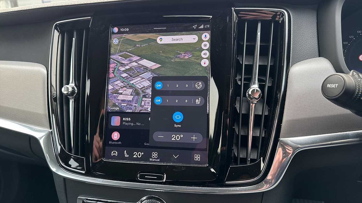 Volvo V90 T6 Plus, AWD Plug-in hybrid, Electric/Petrol, Dark