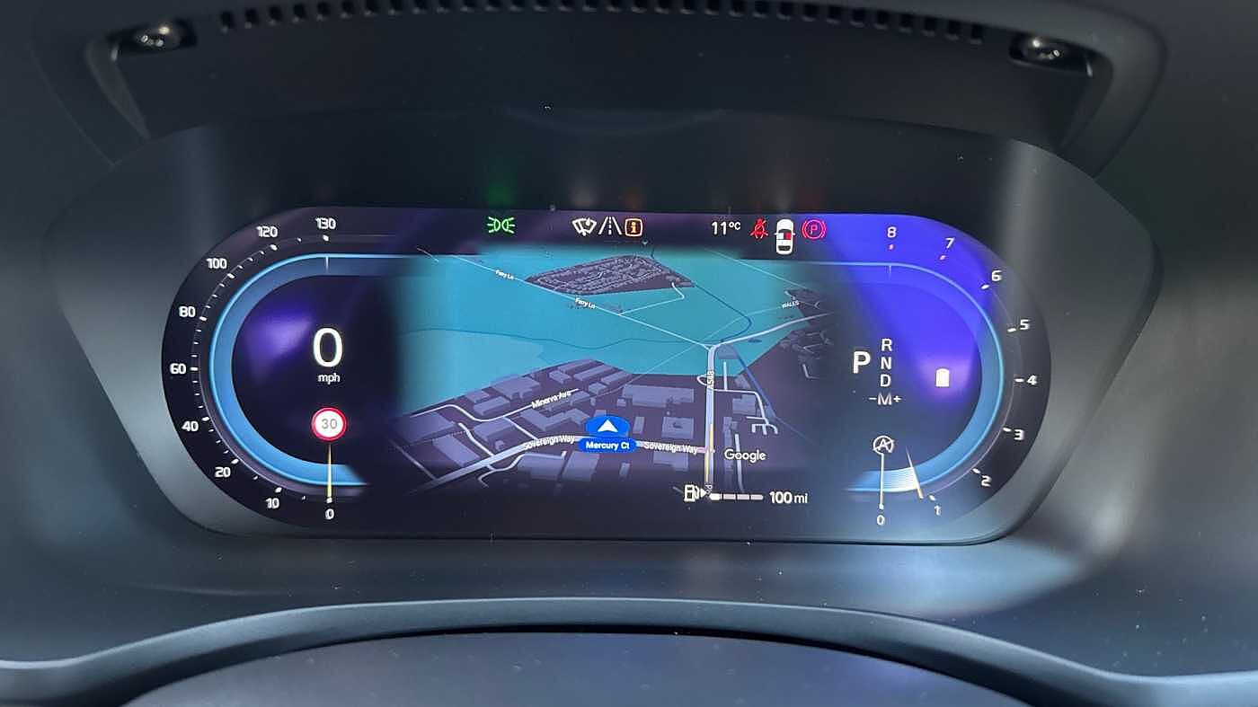 Volvo S60 B5 Plus, mild hybrid, Petrol, Dark