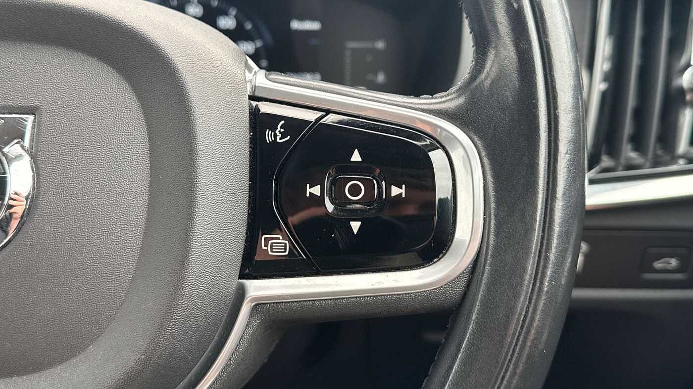 Volvo V90 Cross Country D4 AWD Automatic