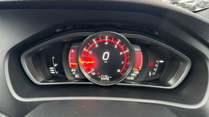 Volvo V40 T2 R-Design Pro Automatic