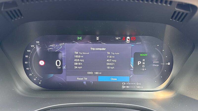 Volvo XC60 Ultra, T8 AWD Plug-in hybrid, Electric/Petrol, Dark