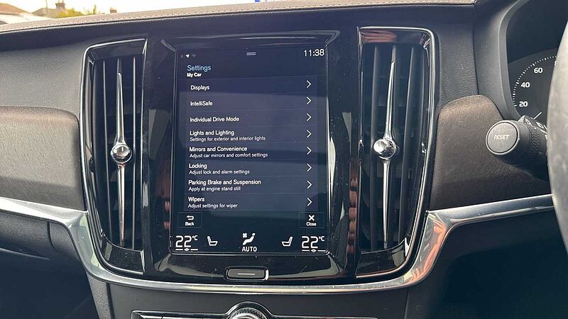 Volvo V90 Cross Country D4 AWD Plus Automatic
