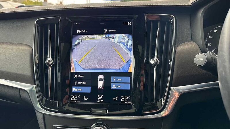 Volvo V90 Cross Country D4 AWD Plus Automatic
