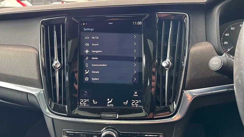 Volvo V90 Cross Country D4 AWD Plus Automatic