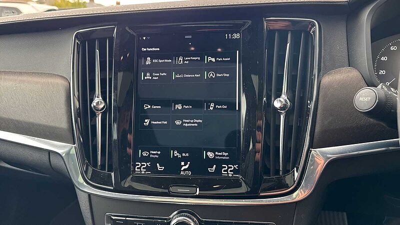 Volvo V90 Cross Country D4 AWD Plus Automatic