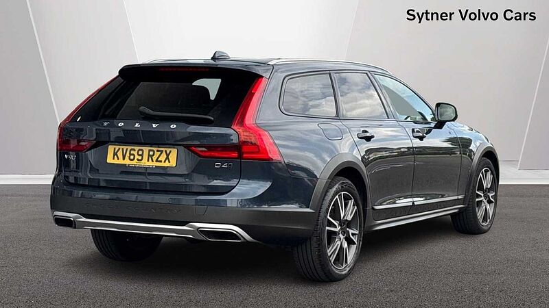 Volvo V90 Cross Country D4 AWD Plus Automatic