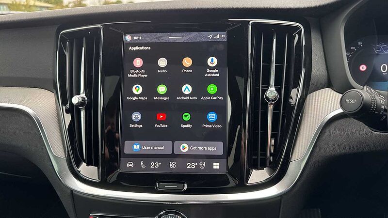 Volvo V60 T8 Ultra, AWD Plug-in hybrid, Electric/Petrol, Dark