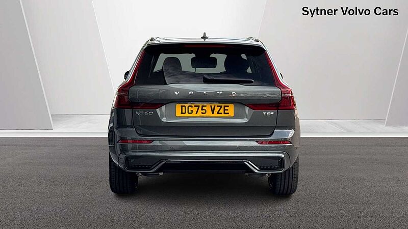 Volvo XC60 T8 Ultra, AWD Plug-in hybrid, Electric/Petrol, Dark