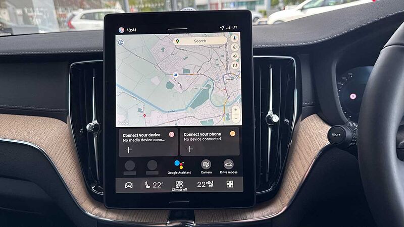 Volvo XC60 T8 Ultra, AWD Plug-in hybrid, Electric/Petrol, Dark