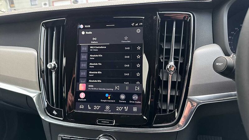 Volvo V90 T6 Plus, AWD Plug-in hybrid, Electric/Petrol, Dark
