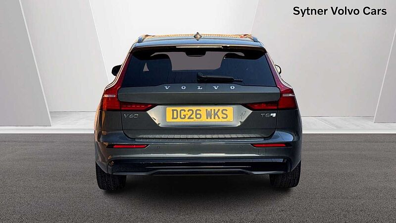 Volvo V60 T8 Ultra, AWD Plug-in hybrid, Electric/Petrol, Dark