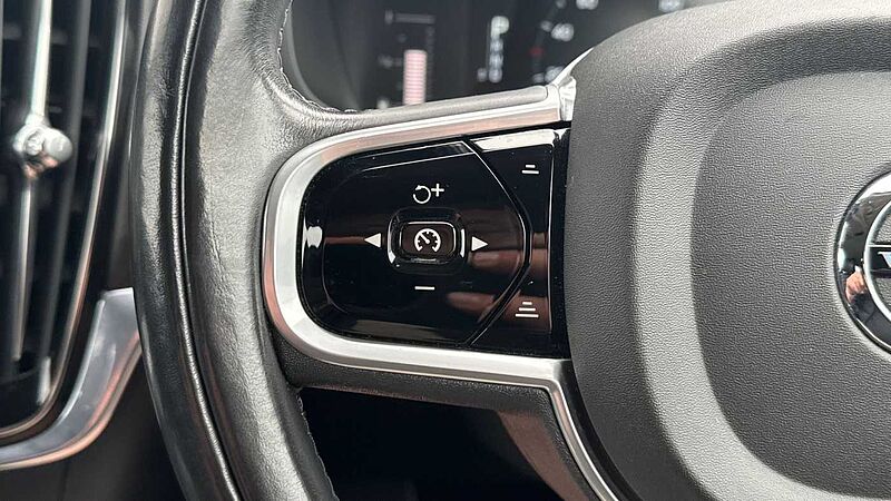 Volvo V90 Cross Country D4 AWD Automatic