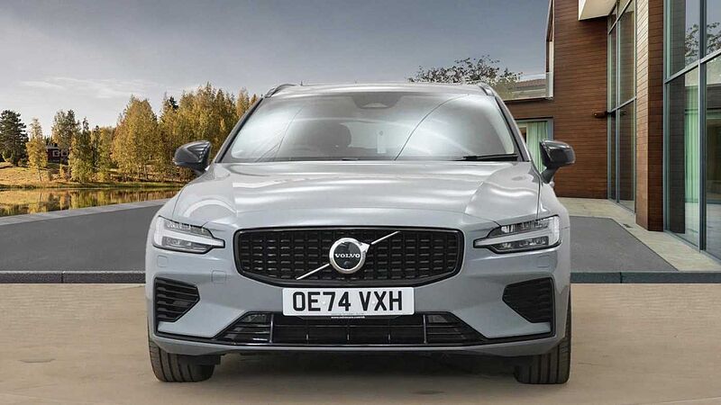 Volvo V60 T8 Ultra, AWD Plug-in hybrid, Electric/Petrol, Dark