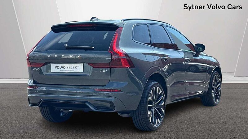 Volvo XC60 Ultra, T8 AWD Plug-in hybrid, Electric/Petrol, Dark