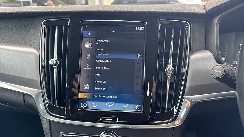 Volvo S90 D4 Momentum Automatic