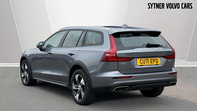 Volvo V60 Cross Country Pro, B5 AWD mild hybrid