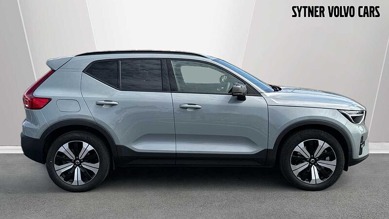 Volvo XC40 Recharge Ultimate, T5 plug-in hybrid, Electric/Petrol, Dark